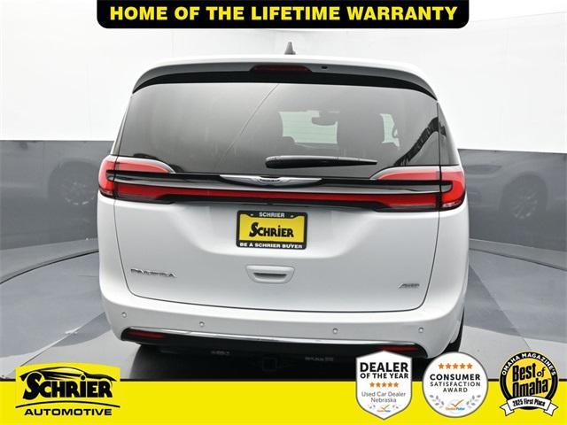 used 2024 Chrysler Pacifica car, priced at $40,398