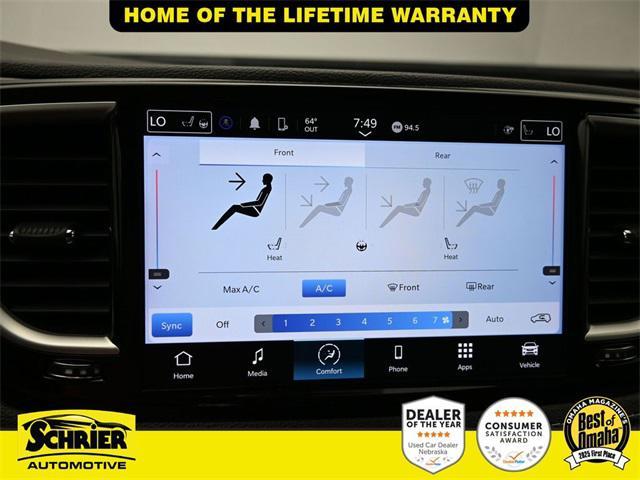 used 2024 Chrysler Pacifica car, priced at $40,398