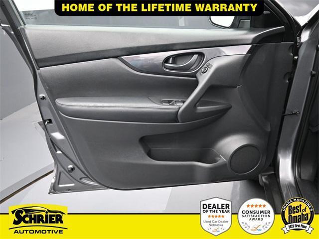 used 2020 Nissan Rogue car, priced at $18,959