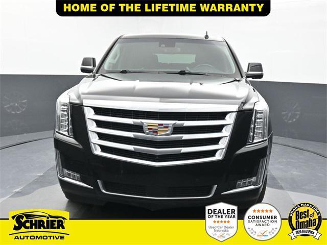 used 2020 Cadillac Escalade car, priced at $37,992