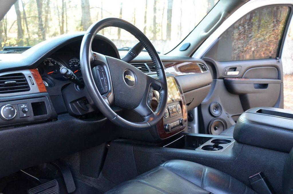 used 2012 Chevrolet Suburban car, priced at $11,500