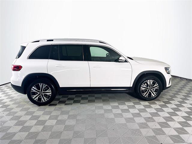 new 2026 Mercedes-Benz GLB 250 car, priced at $48,030