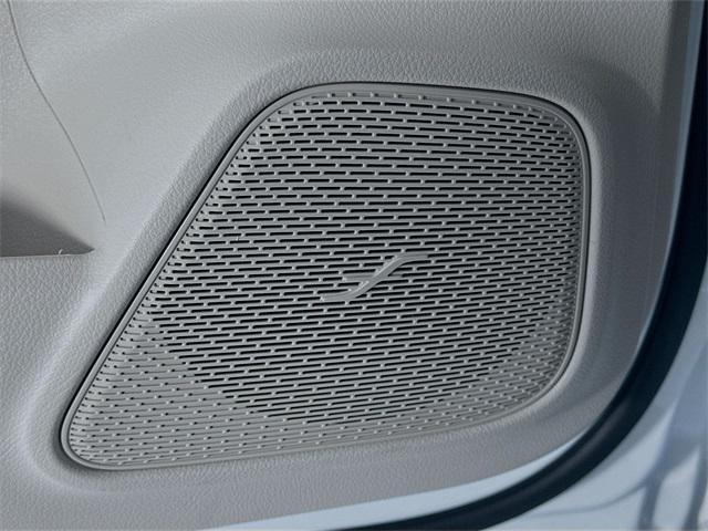 new 2026 Mercedes-Benz GLB 250 car, priced at $48,030