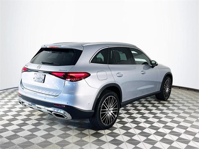 new 2026 Mercedes-Benz GLC 300 car, priced at $62,145