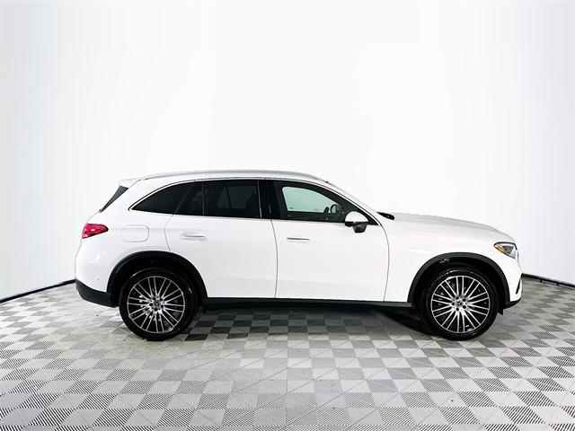 new 2026 Mercedes-Benz GLC 300 car, priced at $58,960