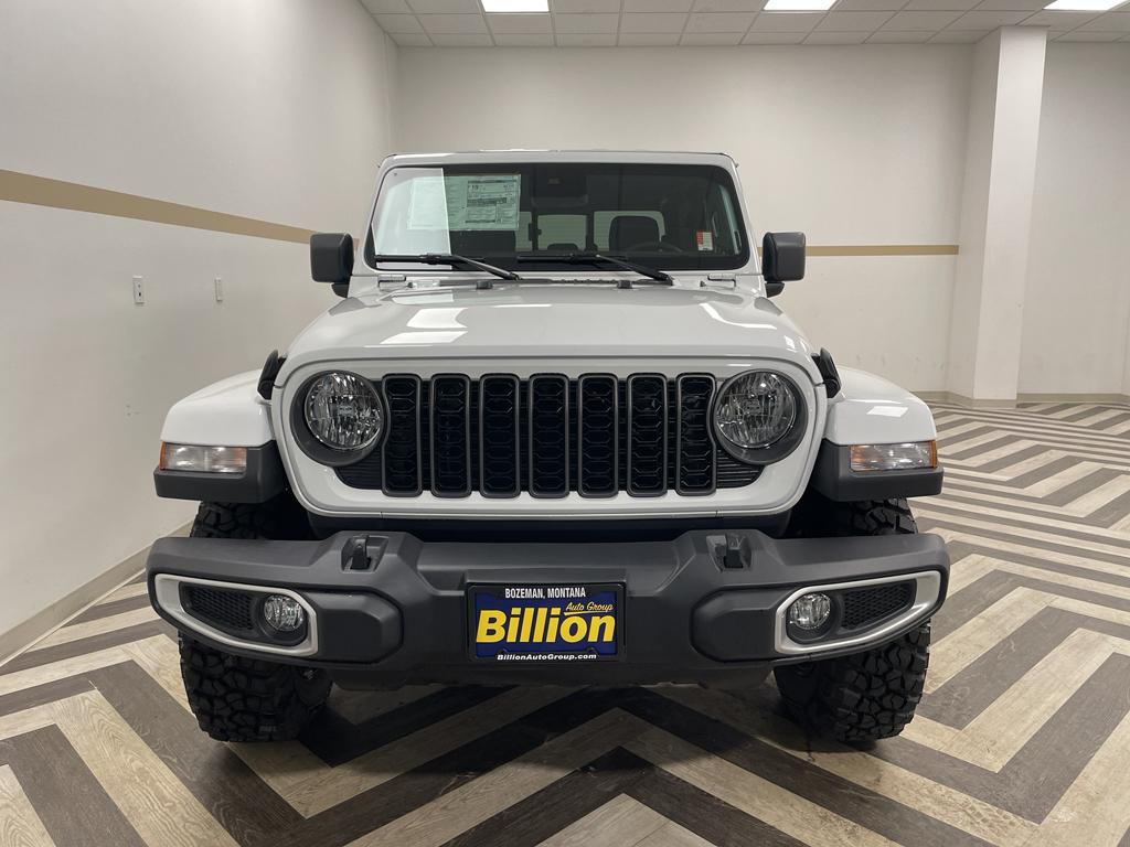 new 2025 Jeep Gladiator car, priced at $44,942