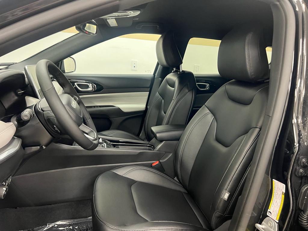 new 2026 Jeep Compass car, priced at $33,648