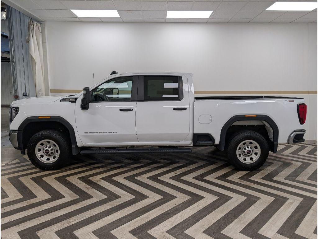 used 2024 GMC Sierra 2500 car, priced at $41,999