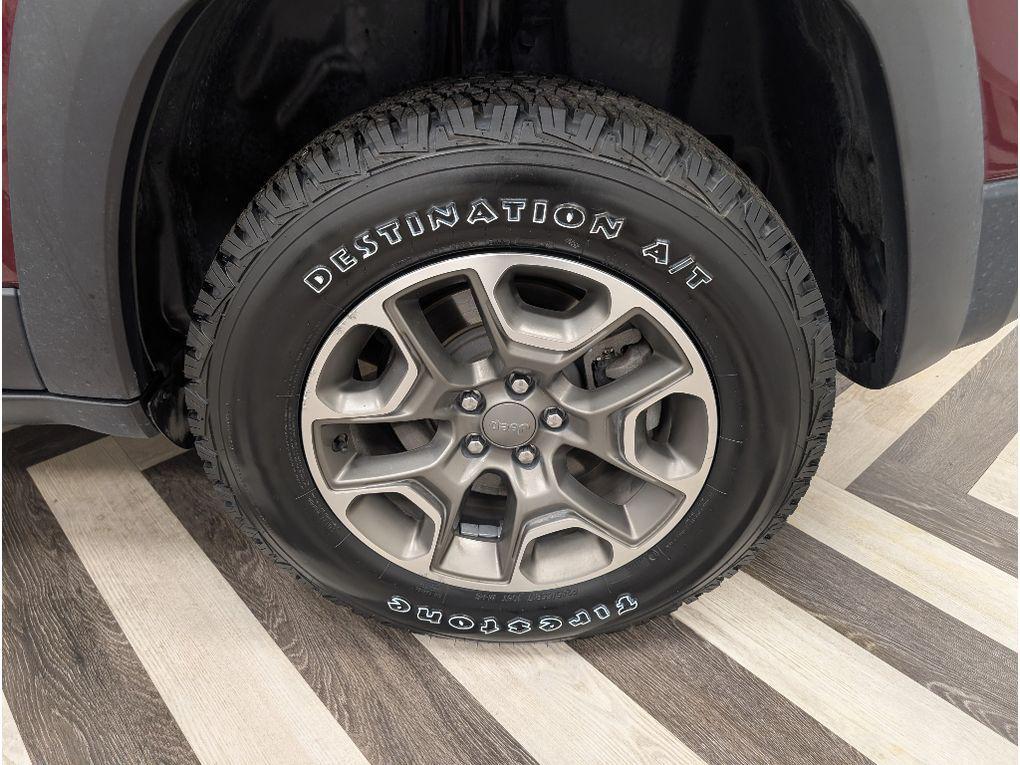used 2020 Jeep Cherokee car, priced at $18,499