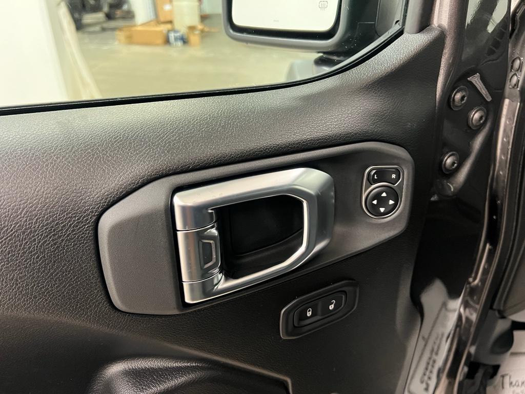 new 2026 Jeep Gladiator car, priced at $55,480