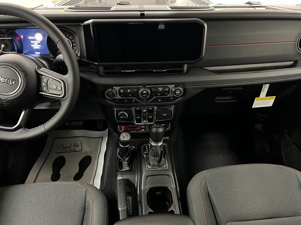 new 2026 Jeep Gladiator car, priced at $55,480