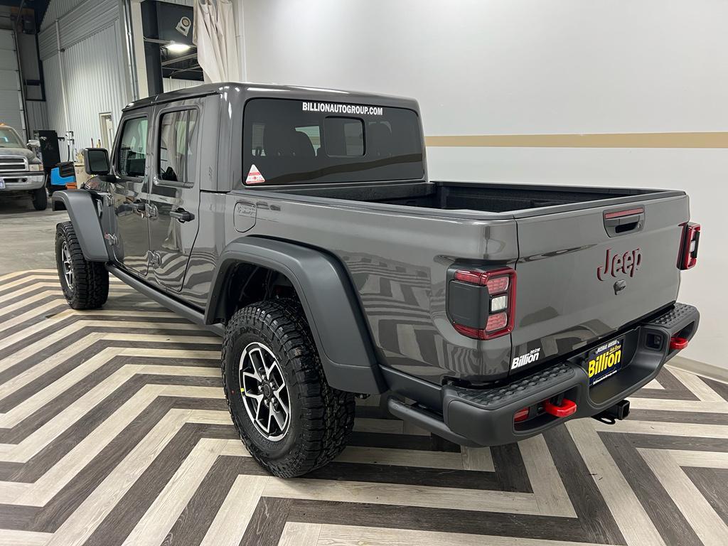 new 2026 Jeep Gladiator car, priced at $55,480