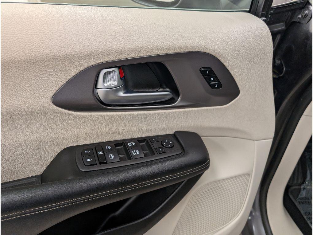 used 2023 Chrysler Pacifica car, priced at $23,499