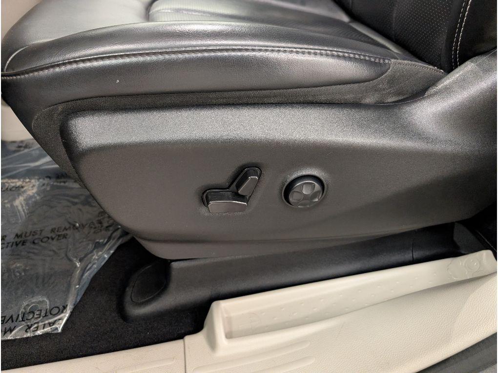 used 2023 Chrysler Pacifica car, priced at $23,499