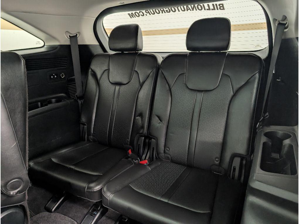 used 2022 Kia Sorento car, priced at $25,999