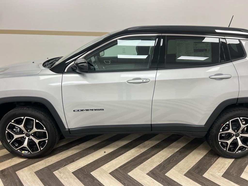 new 2026 Jeep Compass car, priced at $33,648