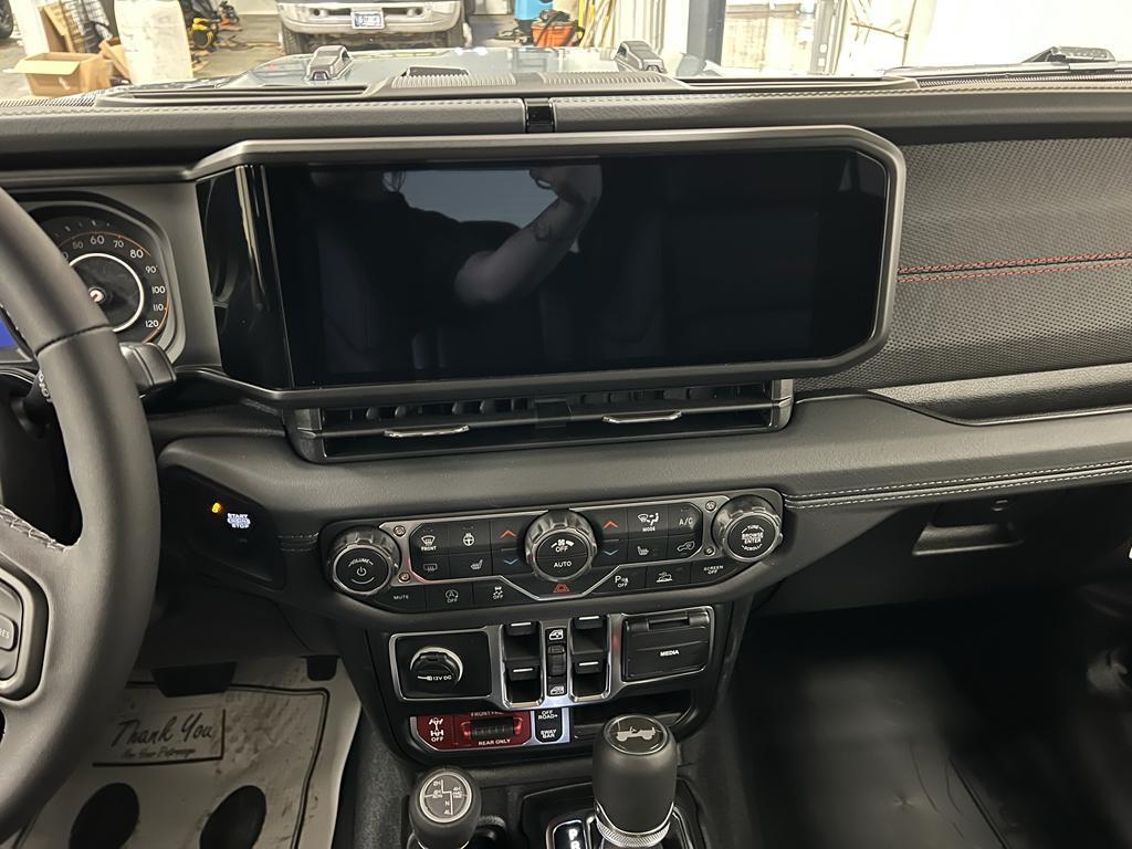 new 2026 Jeep Wrangler car, priced at $64,972