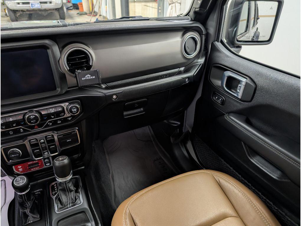 used 2022 Jeep Gladiator car, priced at $40,999