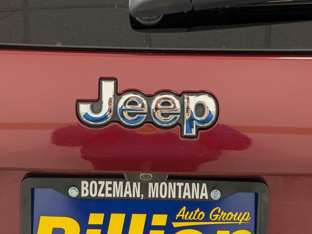 used 2019 Jeep Cherokee car, priced at $19,899