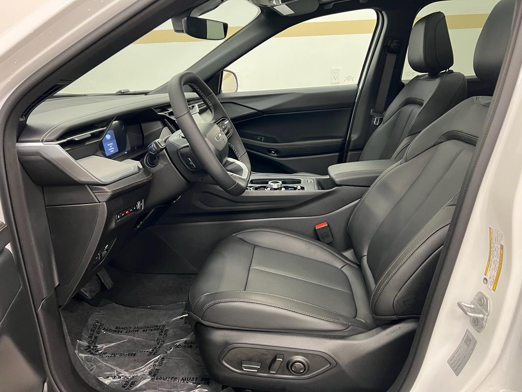 new 2026 Jeep Cherokee car, priced at $42,254