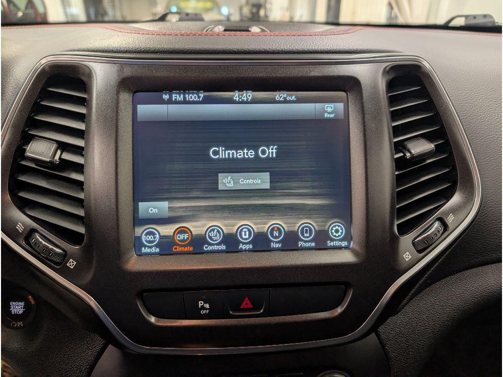 used 2022 Jeep Cherokee car, priced at $25,999