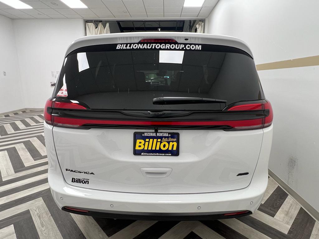 new 2026 Chrysler Pacifica car, priced at $45,893