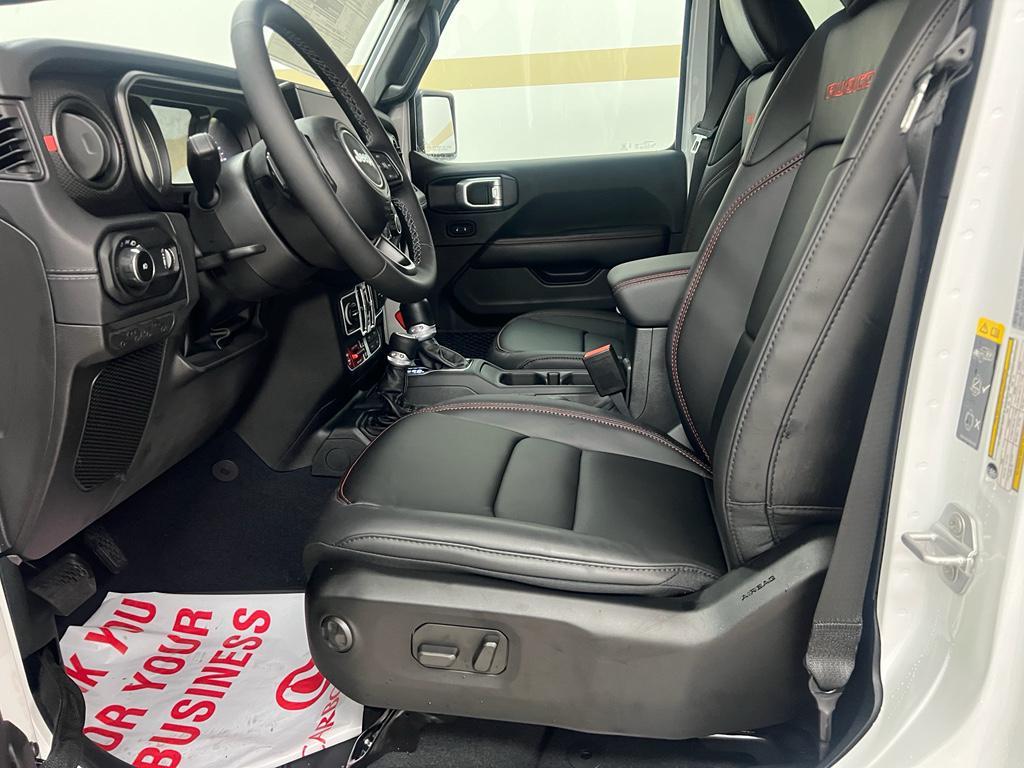 new 2026 Jeep Wrangler car, priced at $57,328