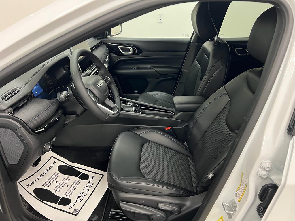 new 2026 Jeep Compass car, priced at $31,653