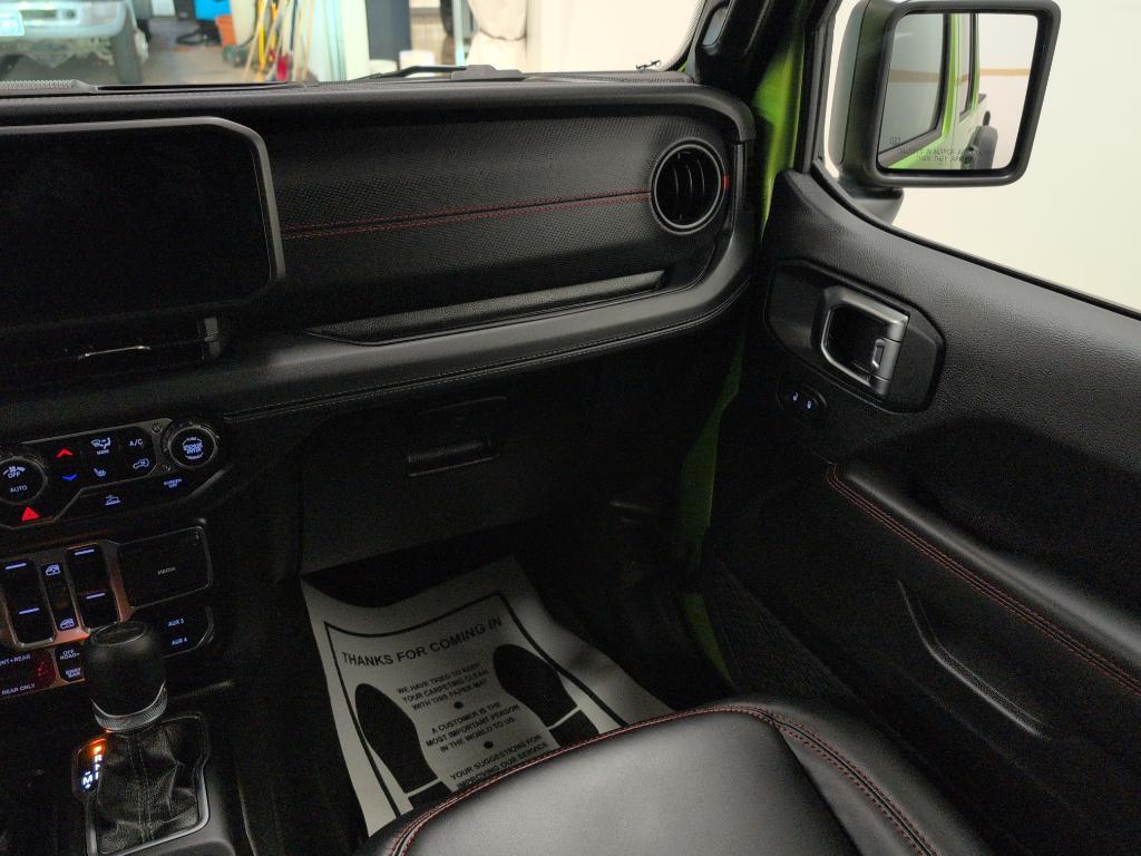 used 2025 Jeep Gladiator car, priced at $48,999