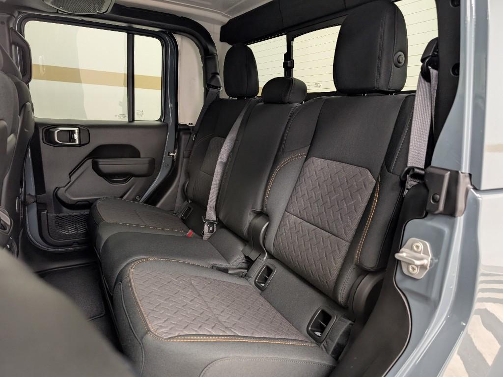 new 2026 Jeep Gladiator car, priced at $55,853