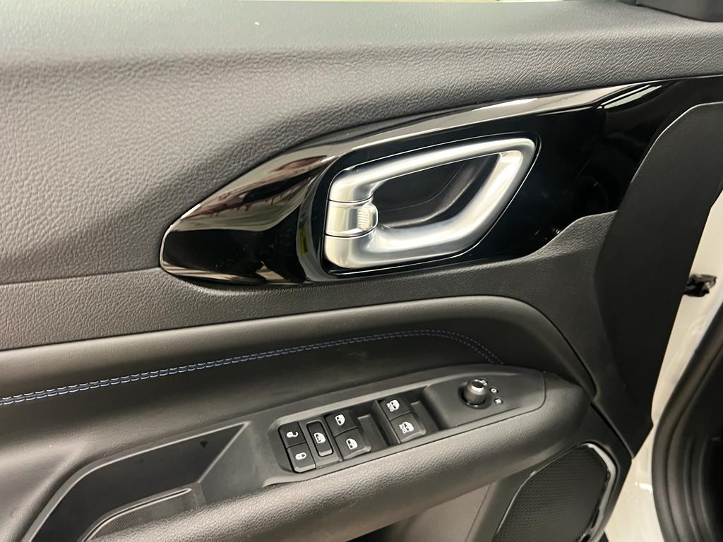 new 2026 Jeep Compass car, priced at $30,653