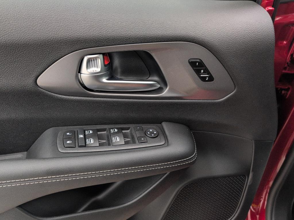 new 2026 Chrysler Pacifica car, priced at $45,825