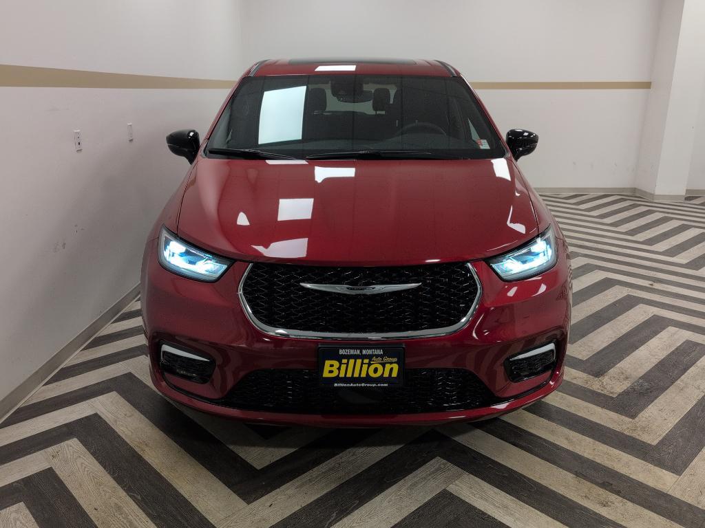 new 2026 Chrysler Pacifica car, priced at $45,825