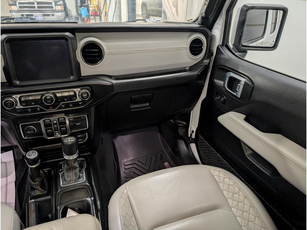 used 2022 Jeep Wrangler Unlimited car, priced at $32,999