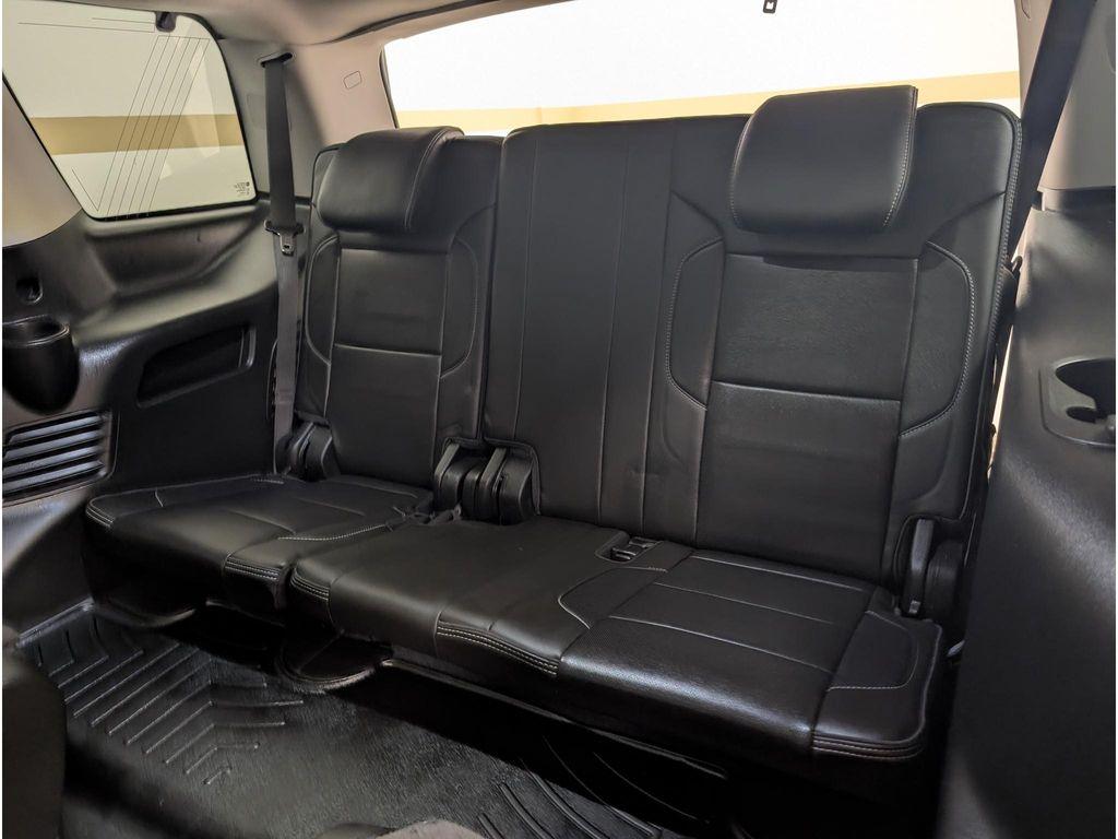 used 2019 GMC Yukon car, priced at $30,999