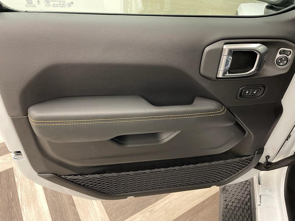 new 2026 Jeep Wrangler car, priced at $53,580