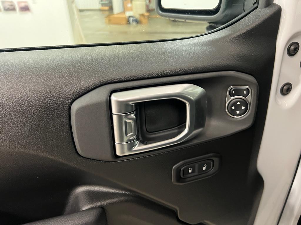 new 2026 Jeep Wrangler car, priced at $48,028