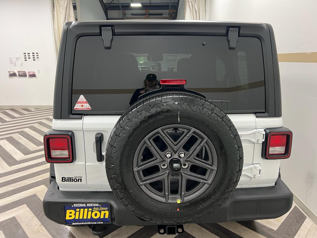 new 2026 Jeep Wrangler car, priced at $48,028