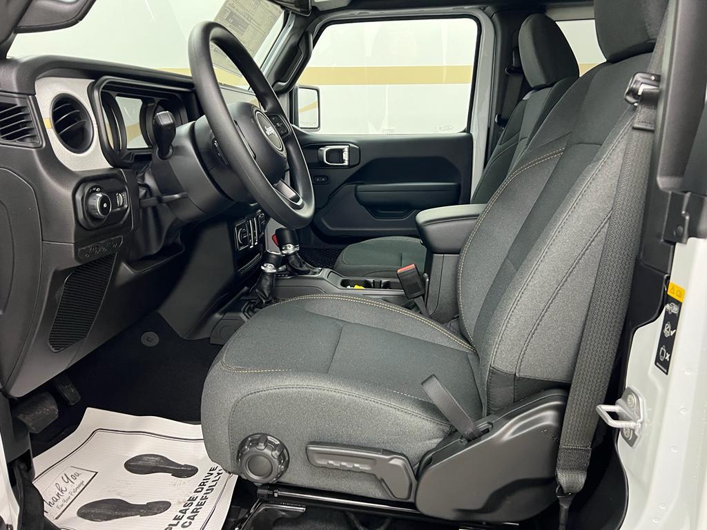 new 2026 Jeep Wrangler car, priced at $40,682