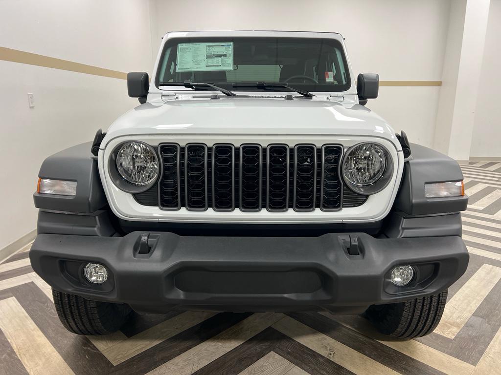 new 2026 Jeep Wrangler car, priced at $40,682