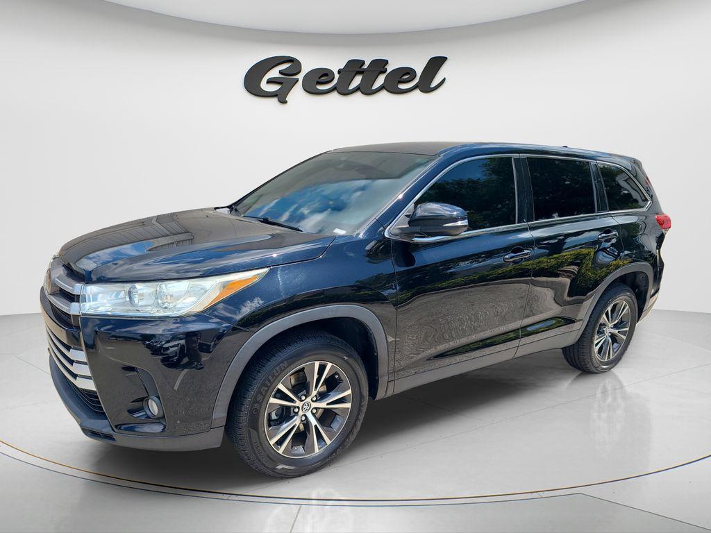 used 2019 Toyota Highlander car, priced at $21,976