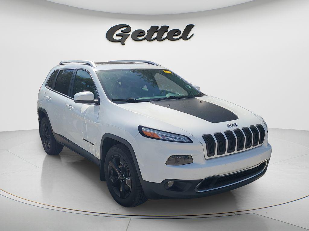 used 2018 Jeep Cherokee car, priced at $10,998
