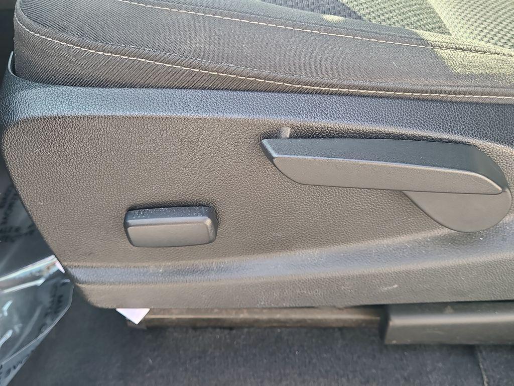 used 2020 Chevrolet Colorado car, priced at $22,270