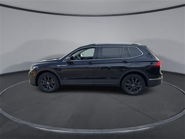 used 2024 Volkswagen Tiguan car, priced at $22,019