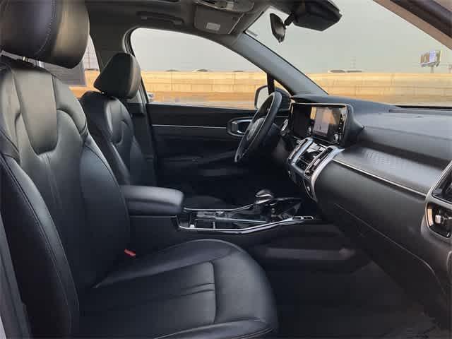 used 2022 Kia Sorento car, priced at $25,134
