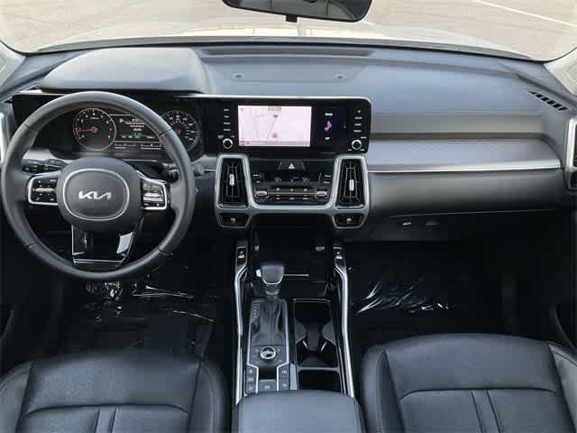 used 2022 Kia Sorento car, priced at $25,134