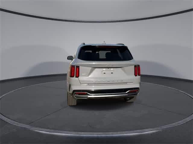 used 2022 Kia Sorento car, priced at $25,134