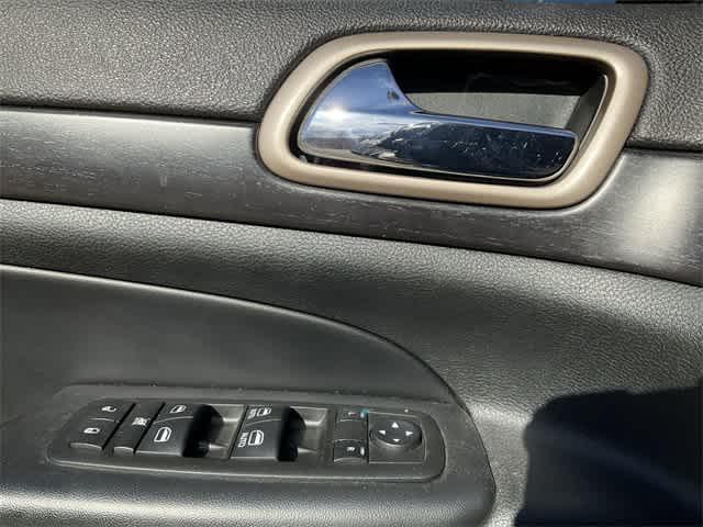 used 2014 Jeep Grand Cherokee car, priced at $8,783