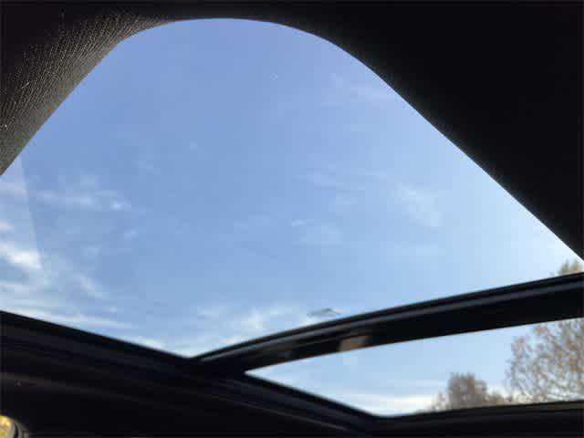 used 2023 Cadillac XT5 car, priced at $26,115