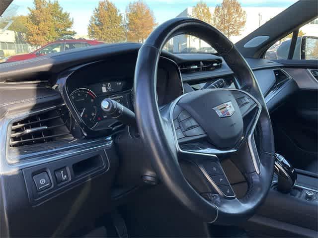 used 2023 Cadillac XT5 car, priced at $26,115